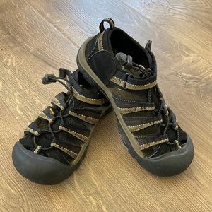 Keen water sandals